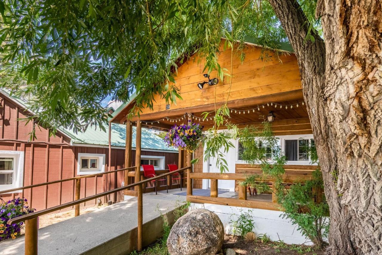 Log Cabin Motel Pinedale Esterno foto