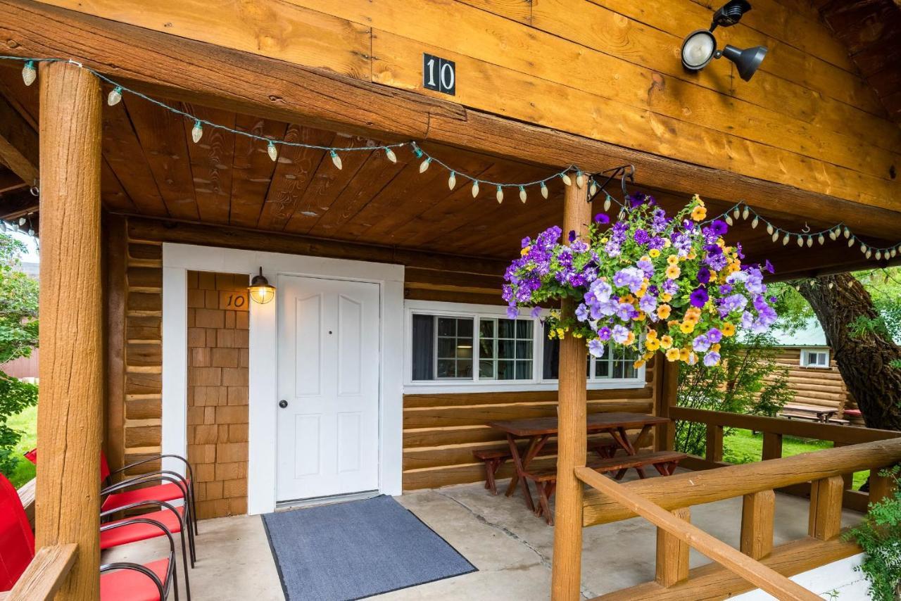 Log Cabin Motel Pinedale Esterno foto