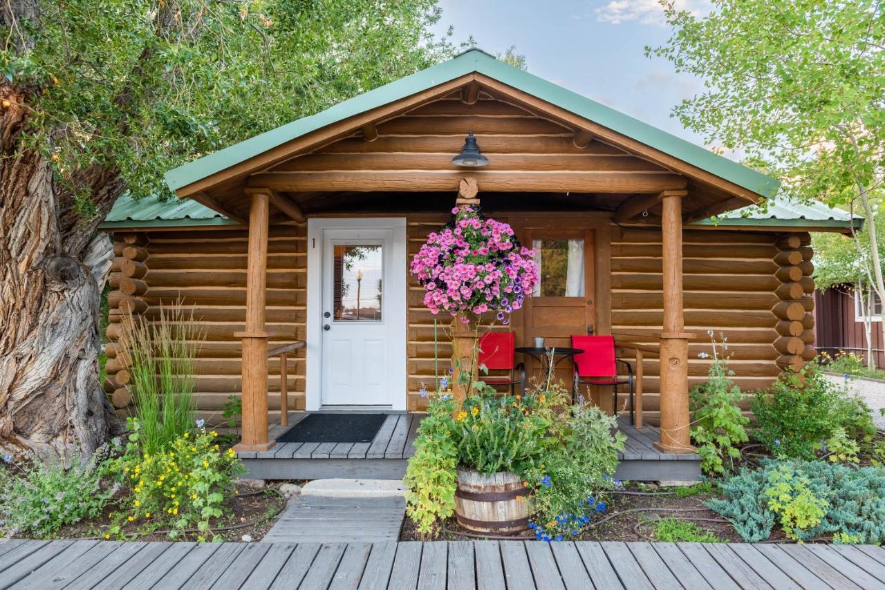 Log Cabin Motel Pinedale Esterno foto