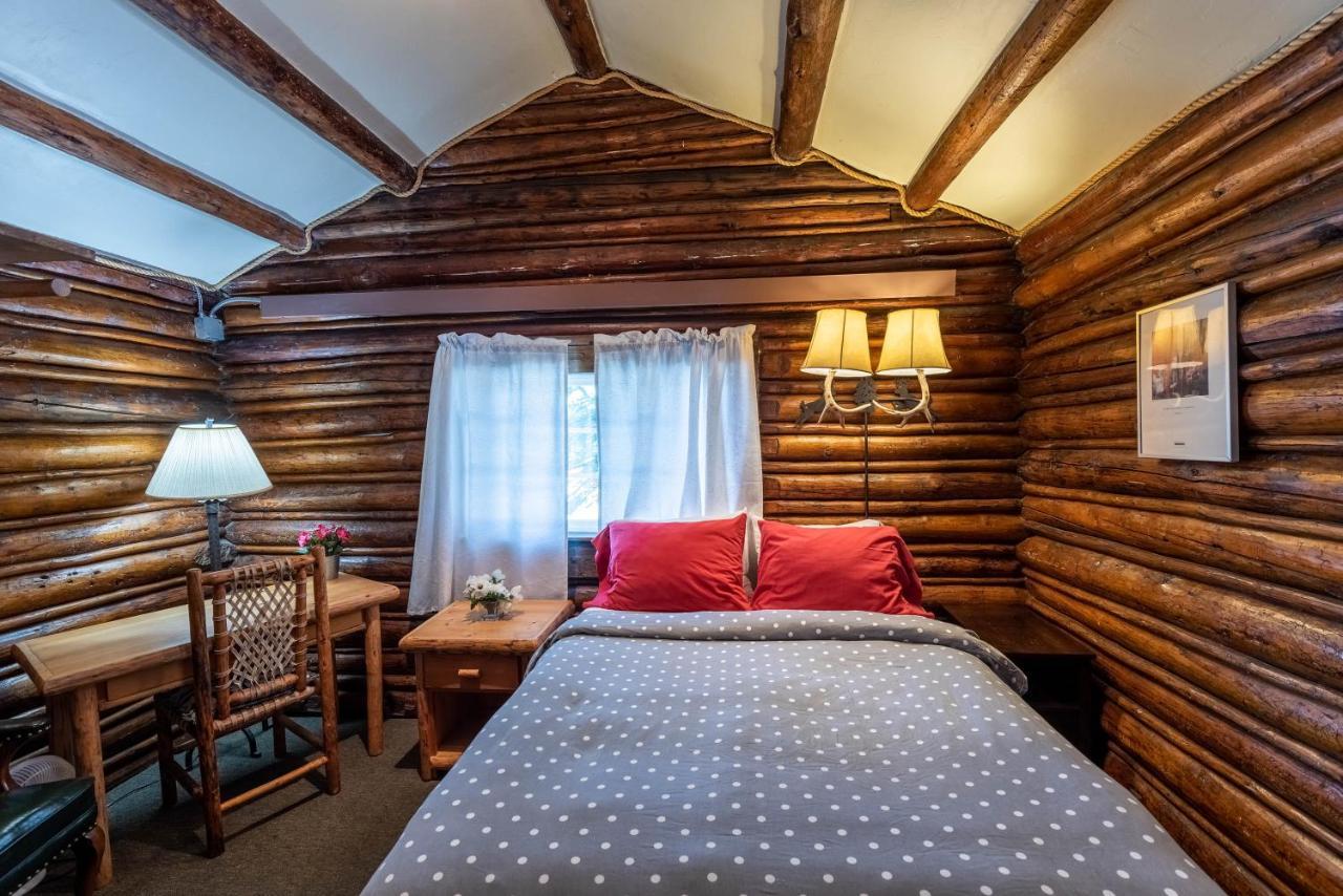 Log Cabin Motel Pinedale Esterno foto