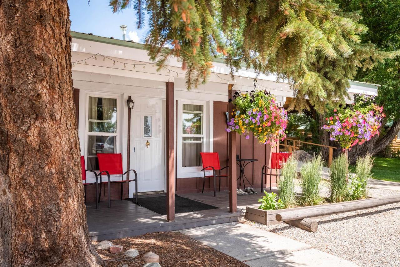 Log Cabin Motel Pinedale Esterno foto